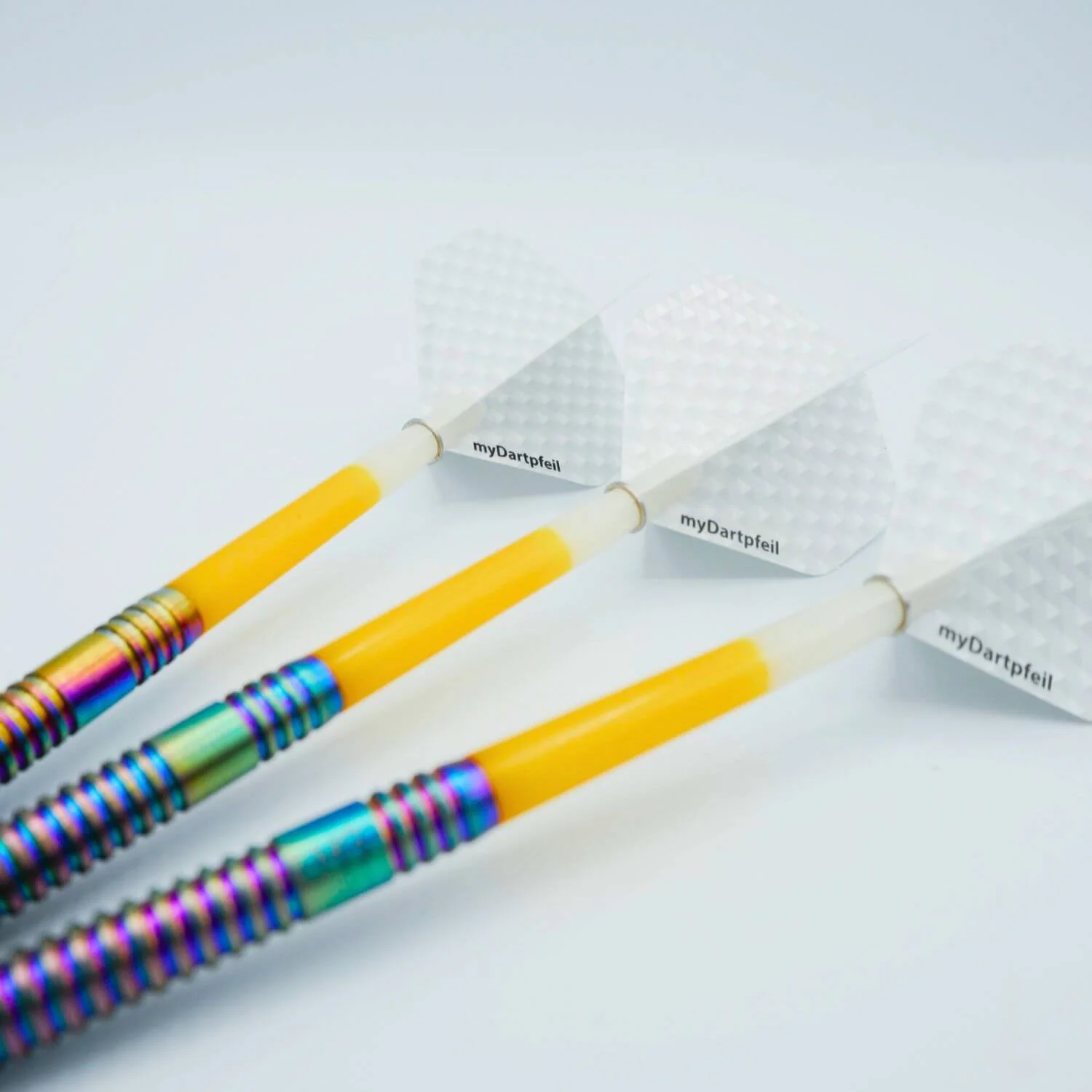 Kunststoff Dart Schäfte Zweifarbig (3 Sets) - Image 11