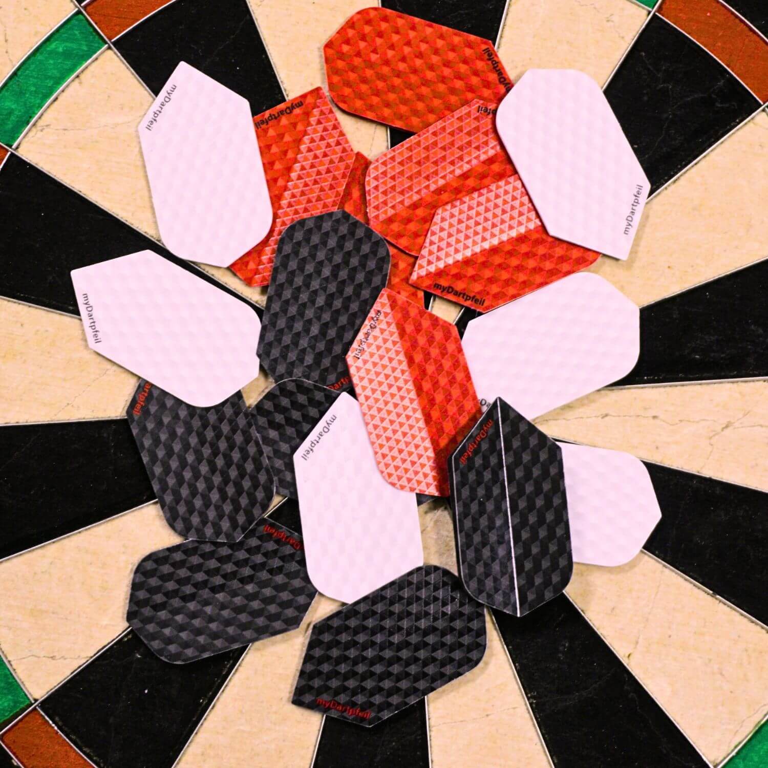 Slim Dart Flights Carbon (3 Sets) - Image 6